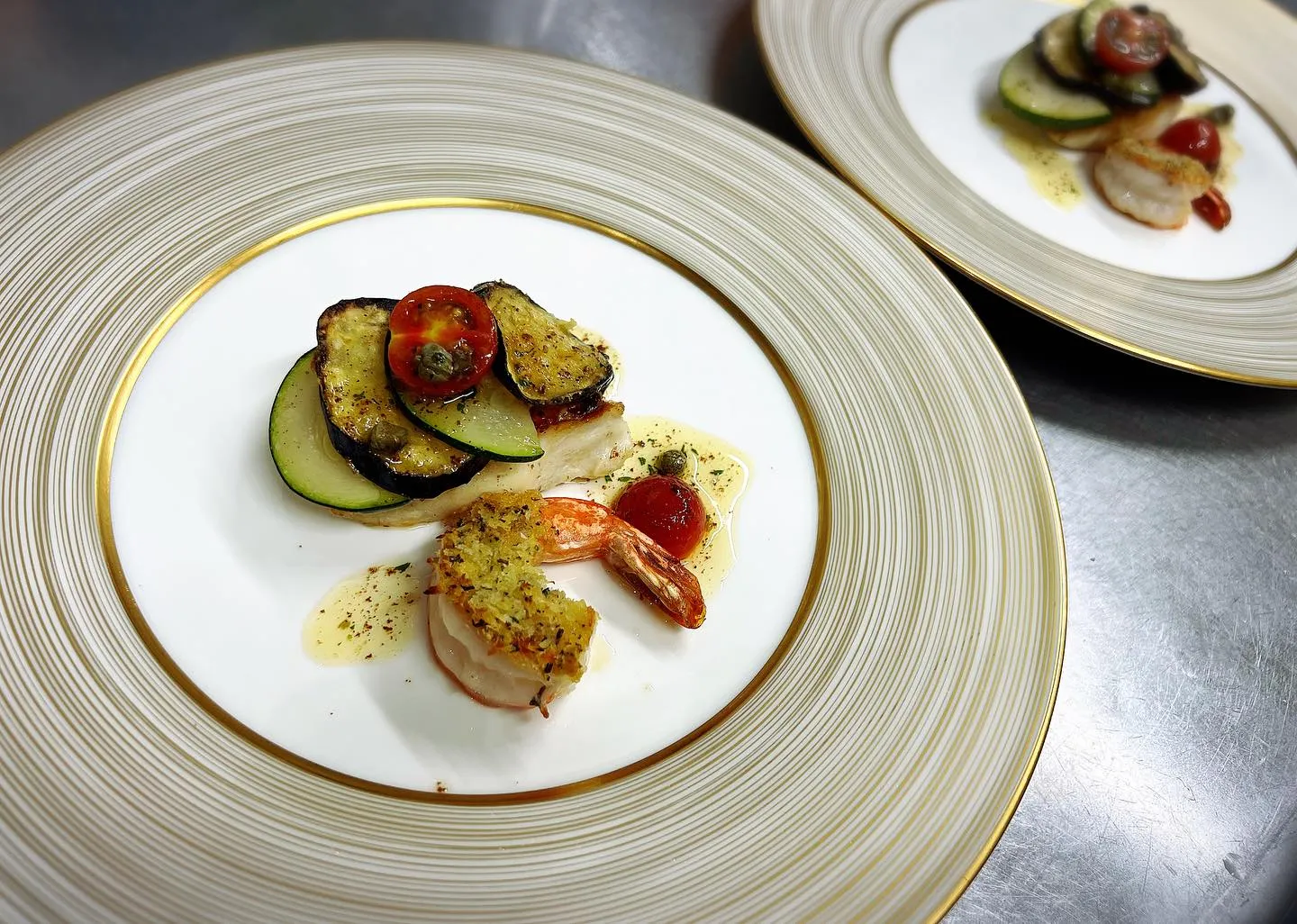 8月の営業日のお知らせ🌻