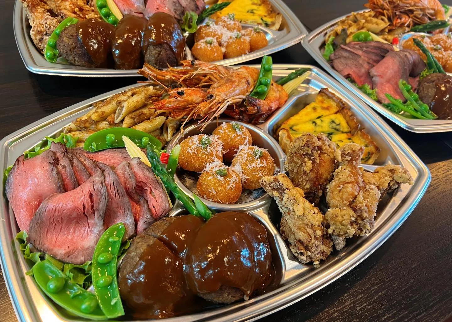 8月の営業日のお知らせ🌻