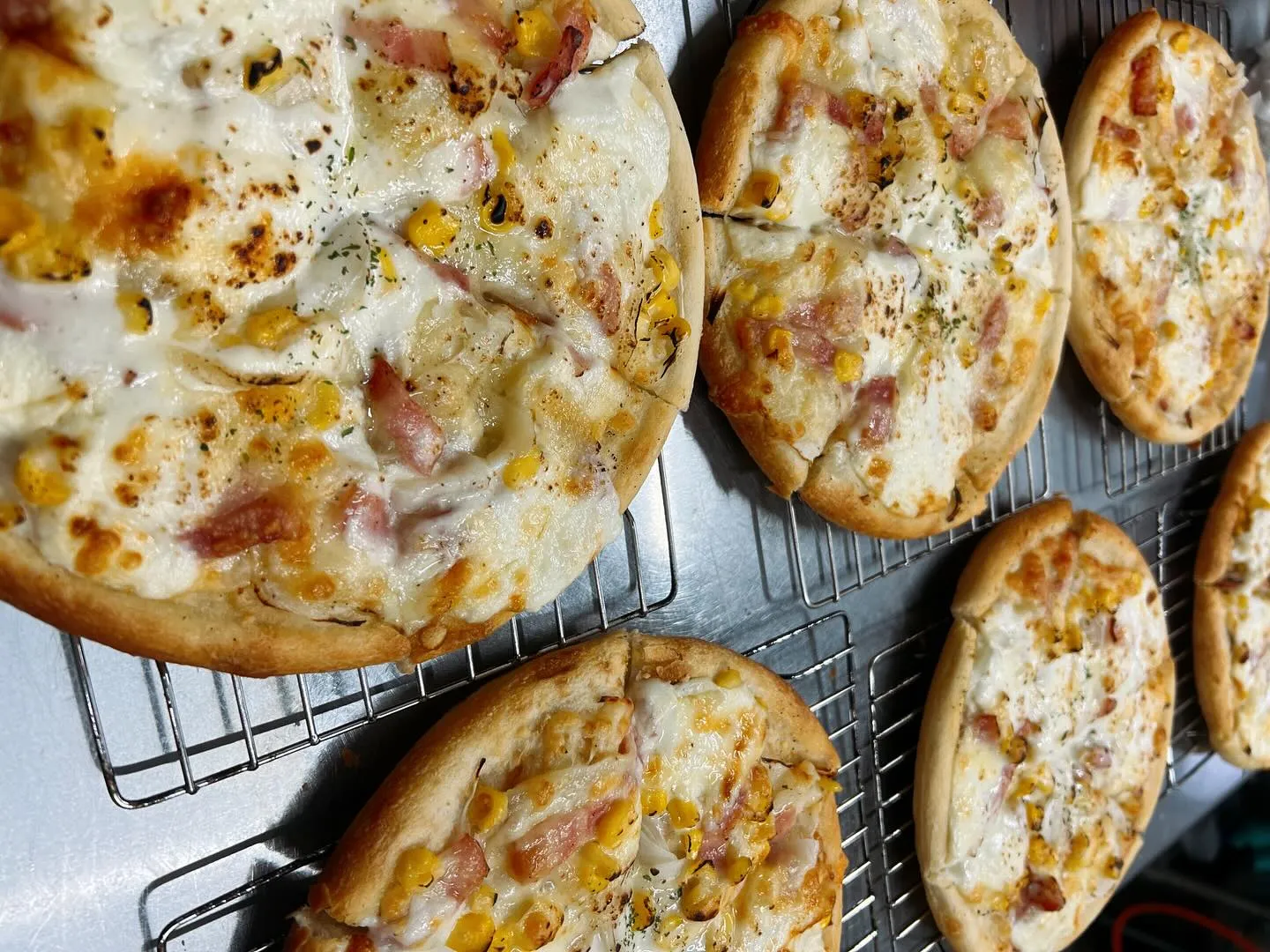 《 営業日変更のお知らせ 》