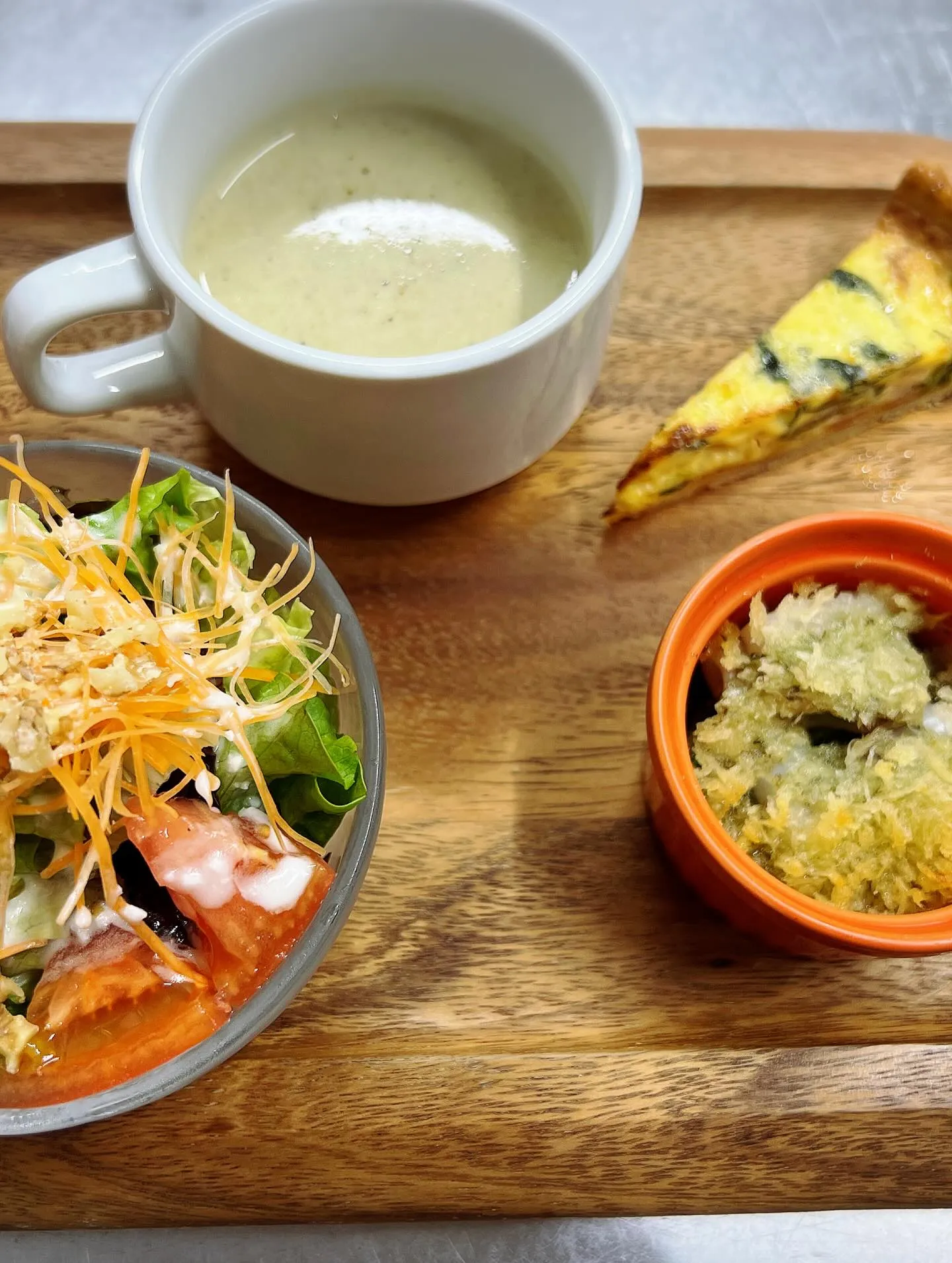 《 年内ランチ営業あと4日 》