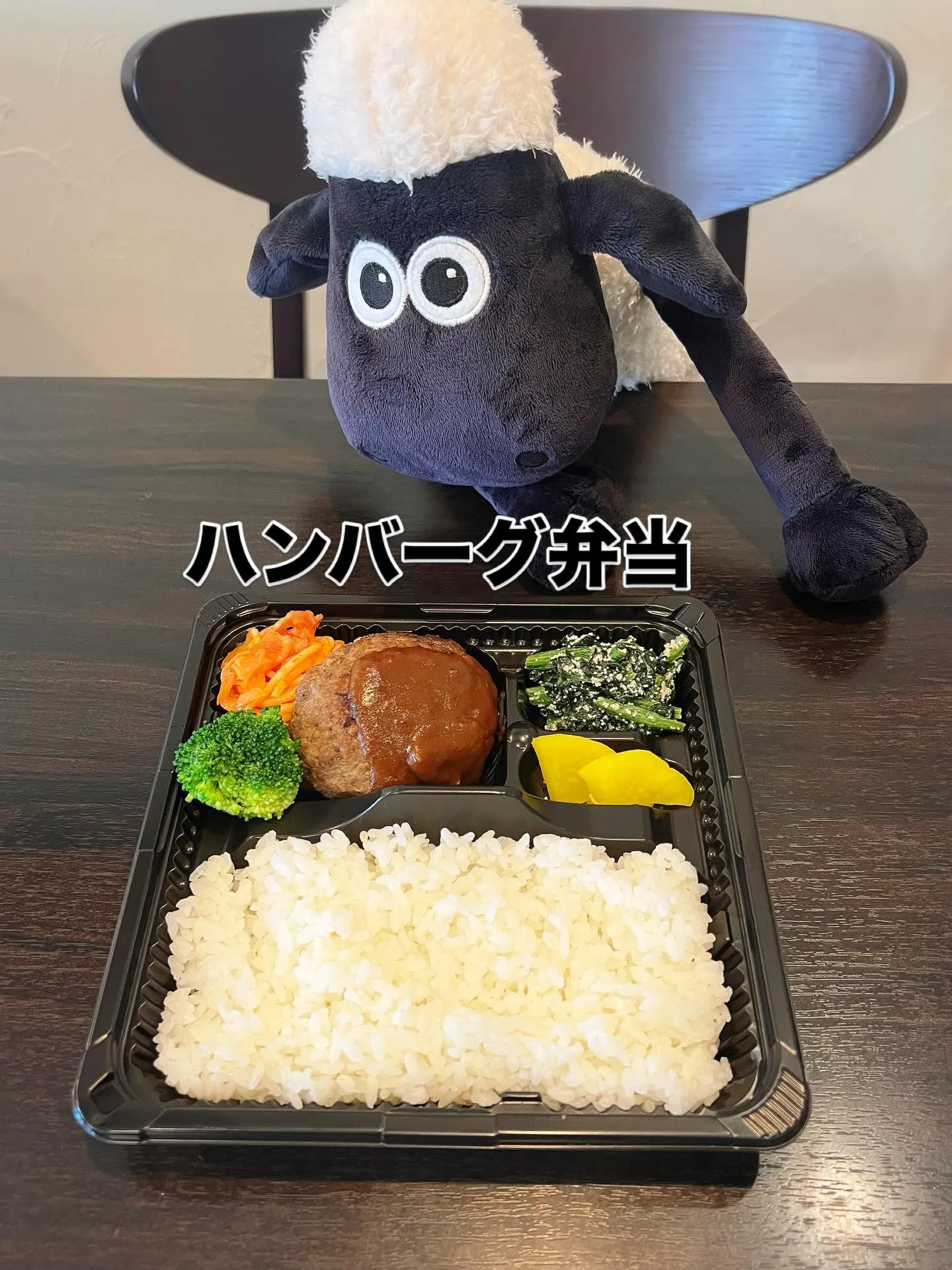 《　ほうれん草とベーコンのクリームパスタ　》