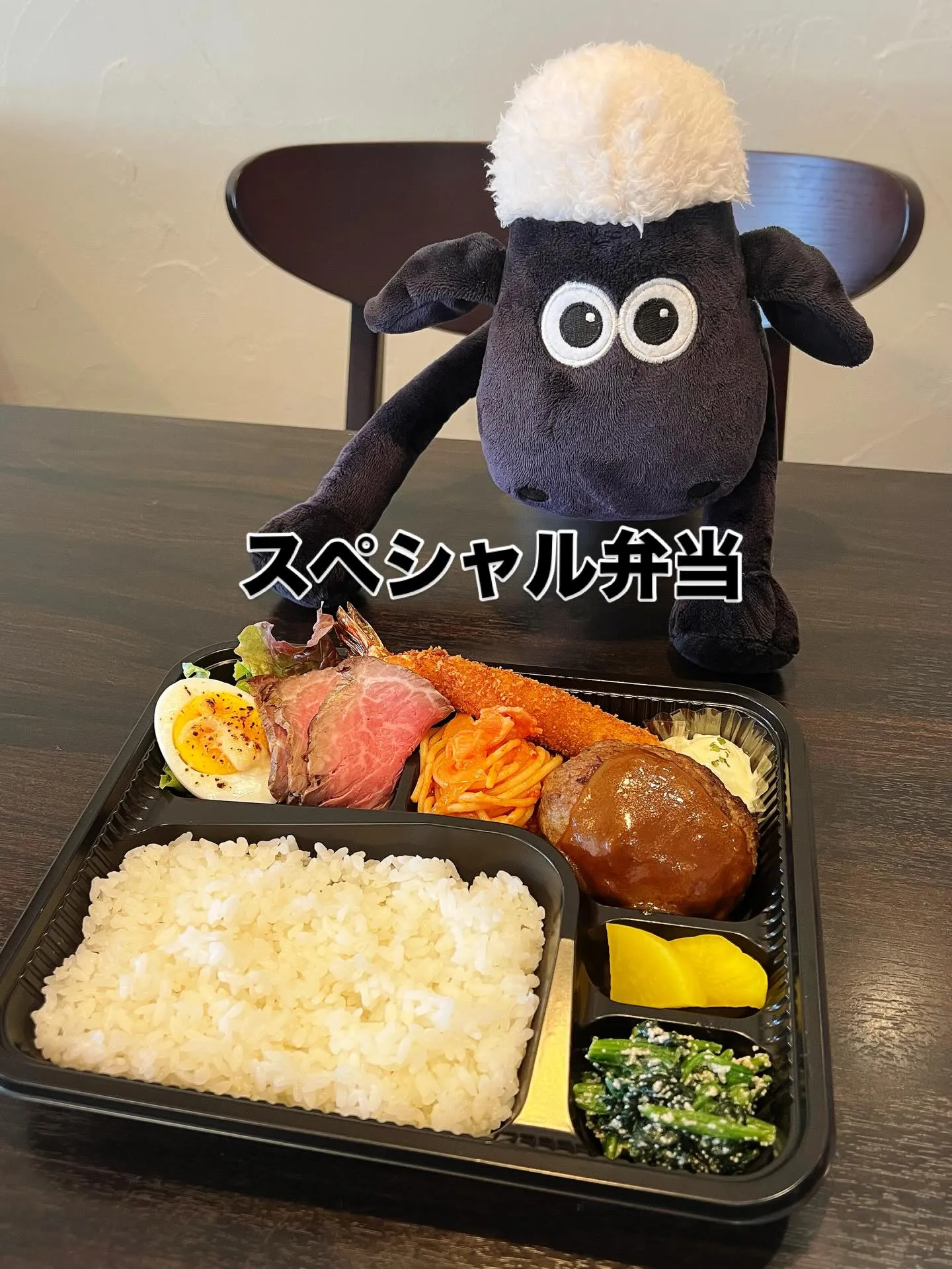 《　ほうれん草とベーコンのクリームパスタ　》