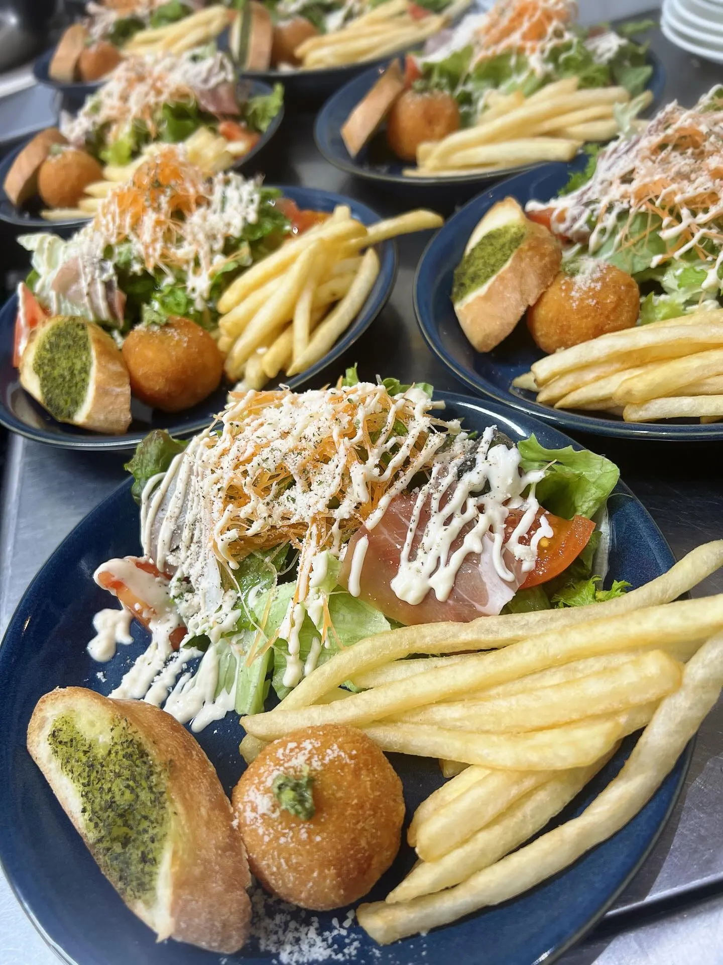 《　本日.水曜日は定休日です💤　》