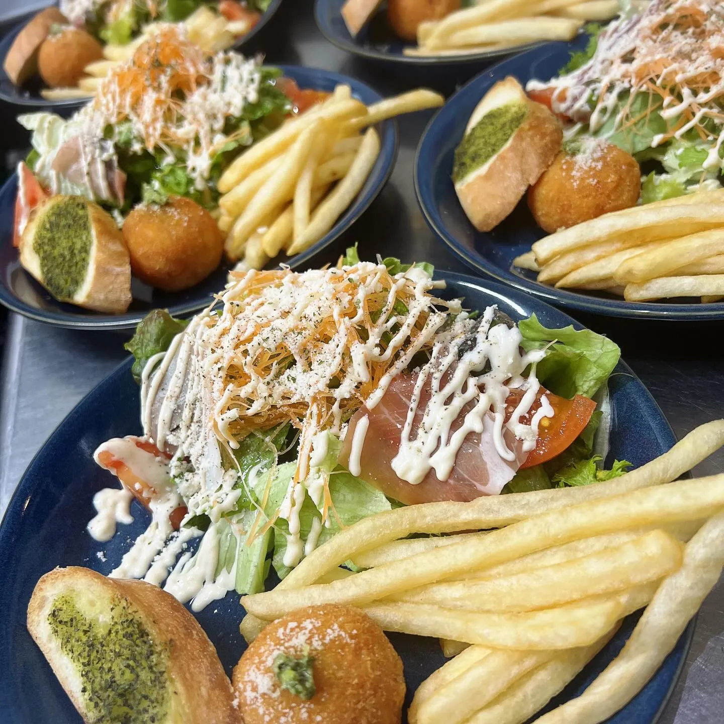 《　3/21(土)アラカルト営業します‼️　》