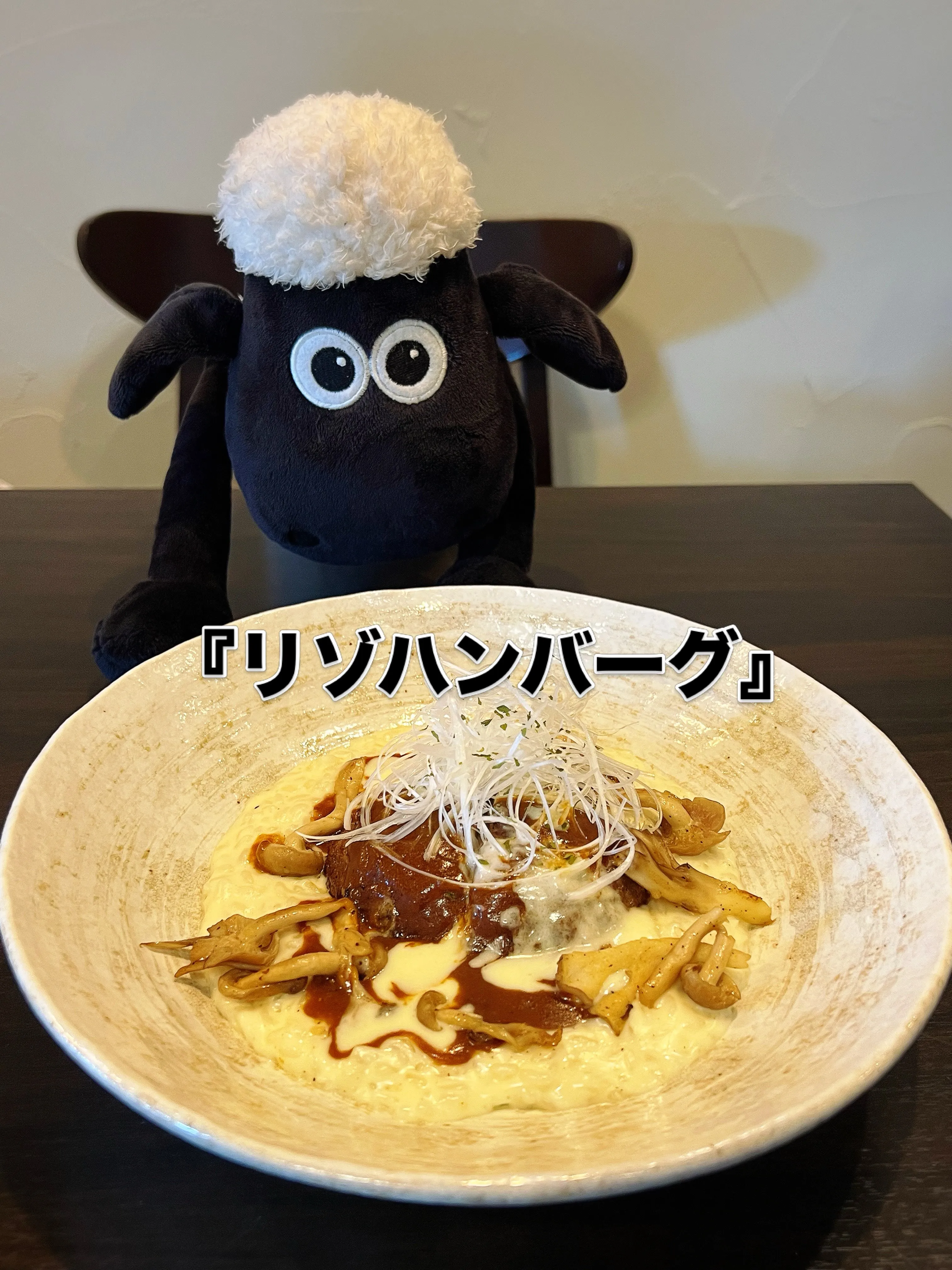 《　きのこと鮭のクリームパスタ　》